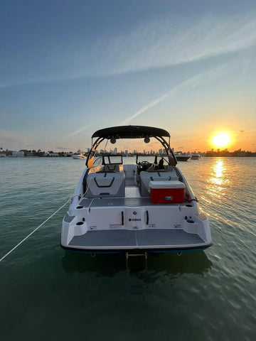 Rental Yamaha 23” Miami yatch (Capacity max 9 people )