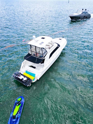 Rental Great Flybridge 48”  Miami yatch (Capacity max 13 people)